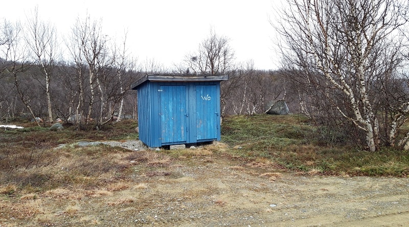 Allaroavvi Stadion toalett